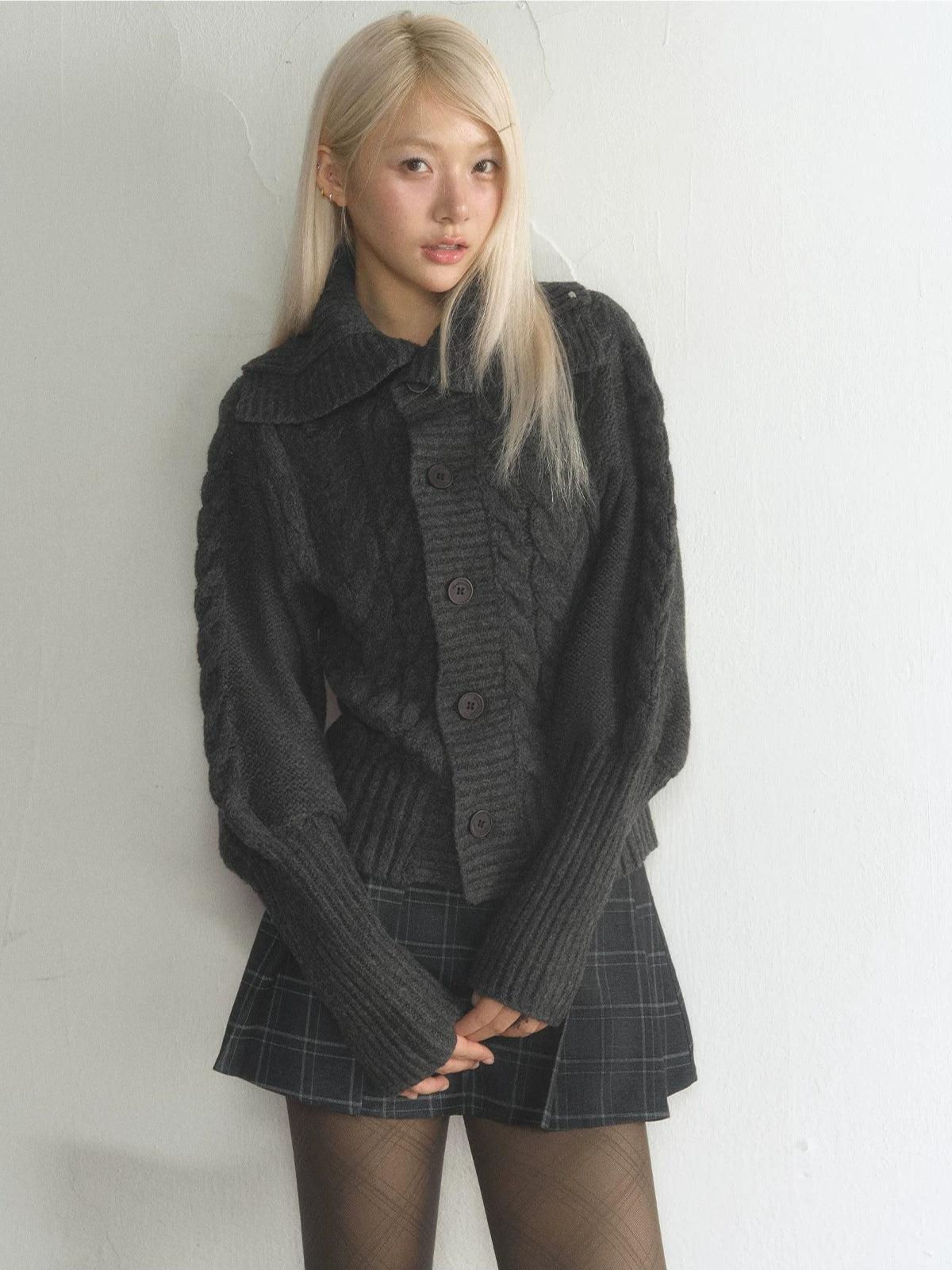 Vintage Oversized Collar Cable-Knit Cardigan