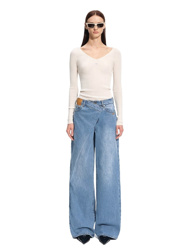 Rose Luna Mercerized Wool V-Neck Top