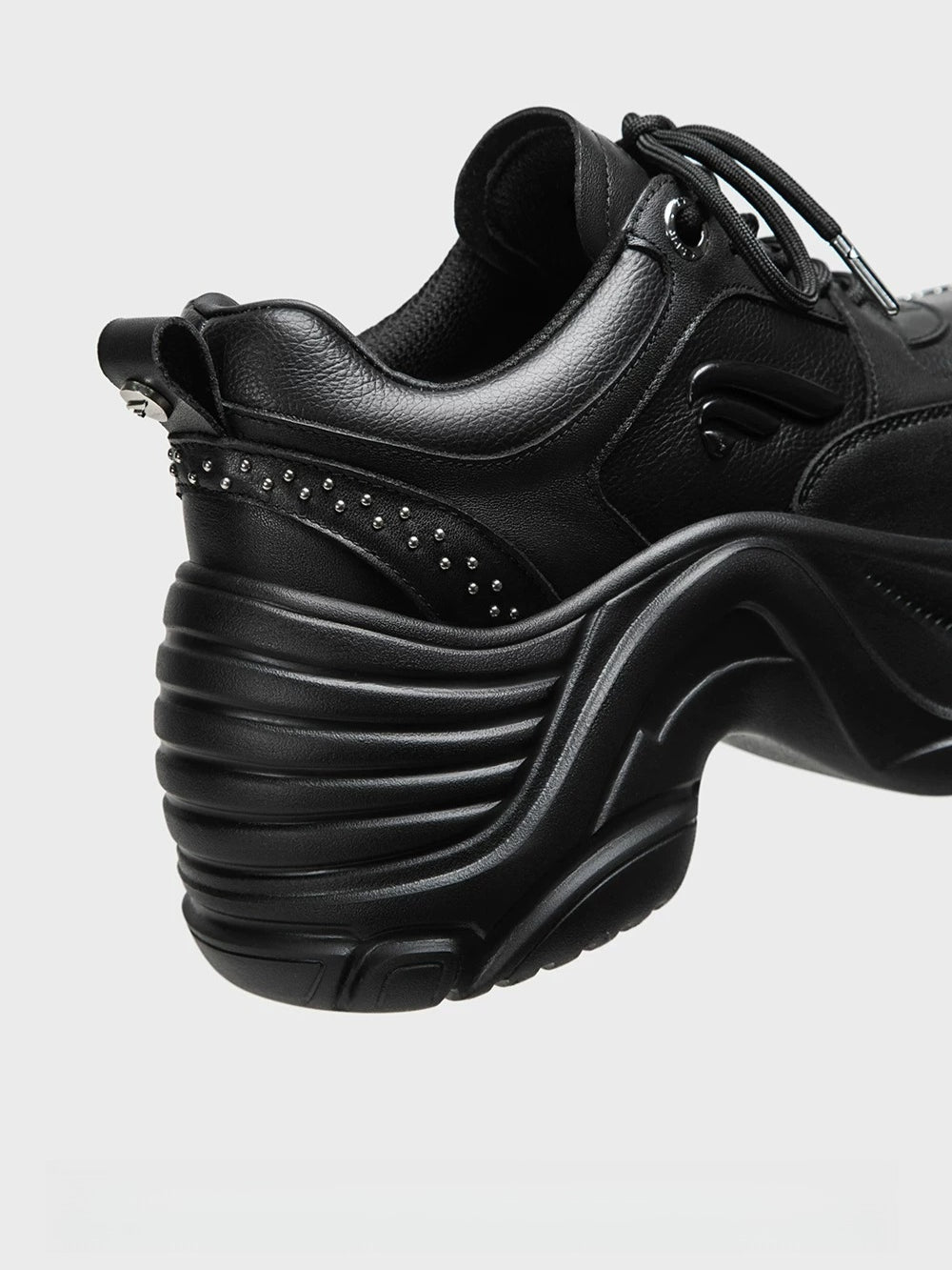 Black Clunky Sneaker