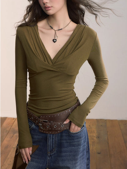 Ruched V-Neck Fitted Layering T-shirt