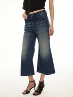 Vintage Flare Capri Jeans