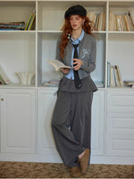 Bow Appliqué Round-Neck Knit Cardigan