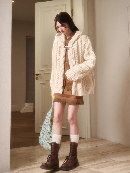 Snow Yarn Wool Chunky Knit Cardigan