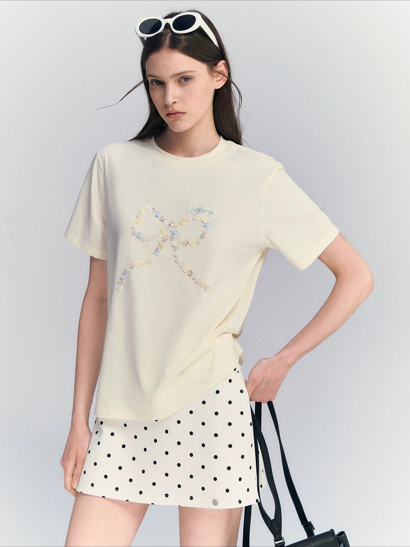Bow Embroidery T-shirt