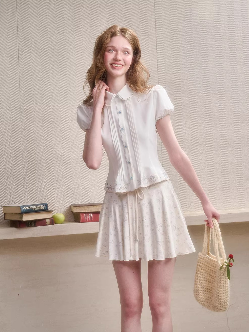 Embroidered Doll Collar Shirt