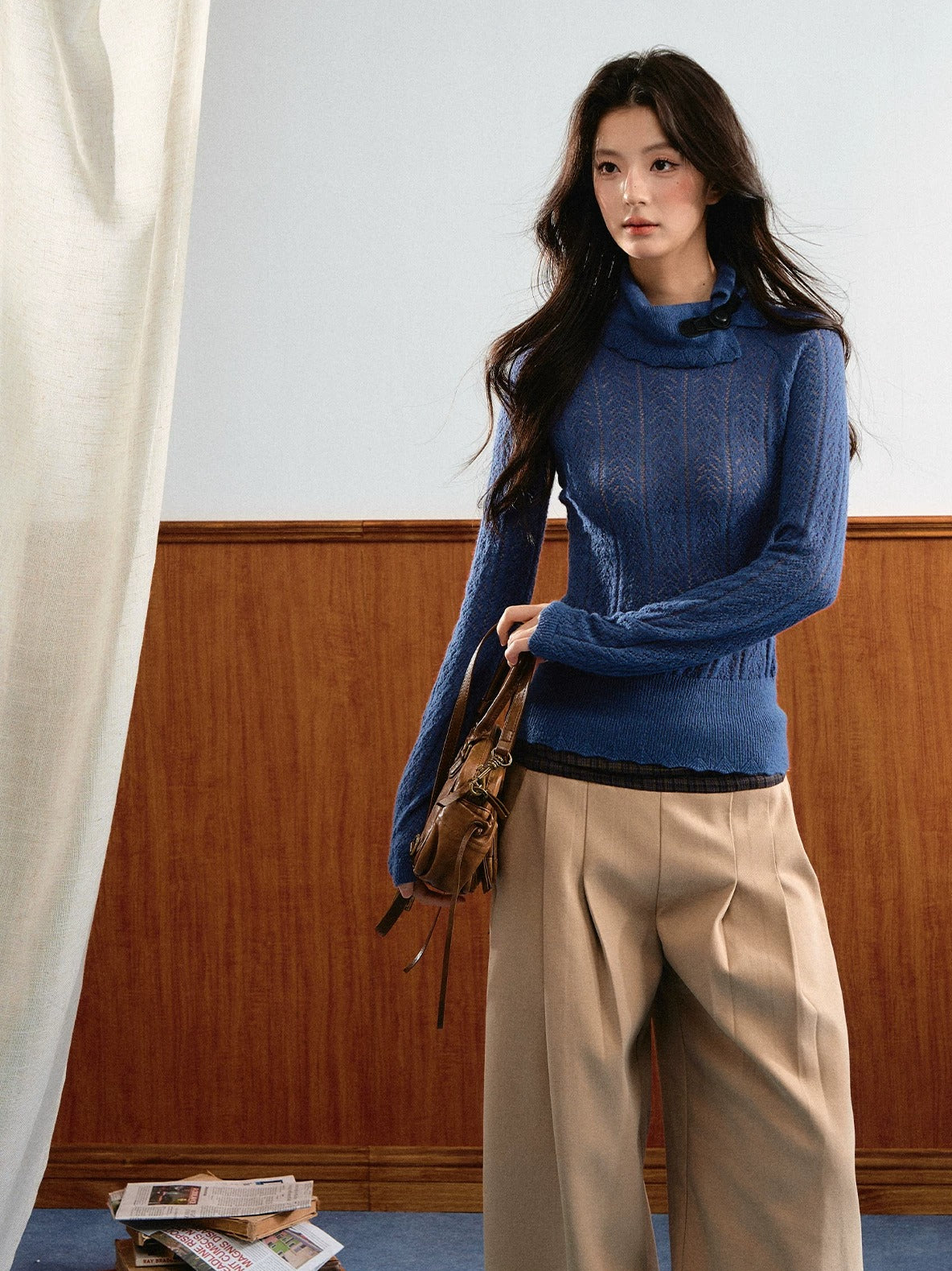 Contrast Waist Wide-Leg Trousers