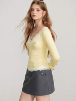 Lace Panel V-Neck Fitted T-Shirt