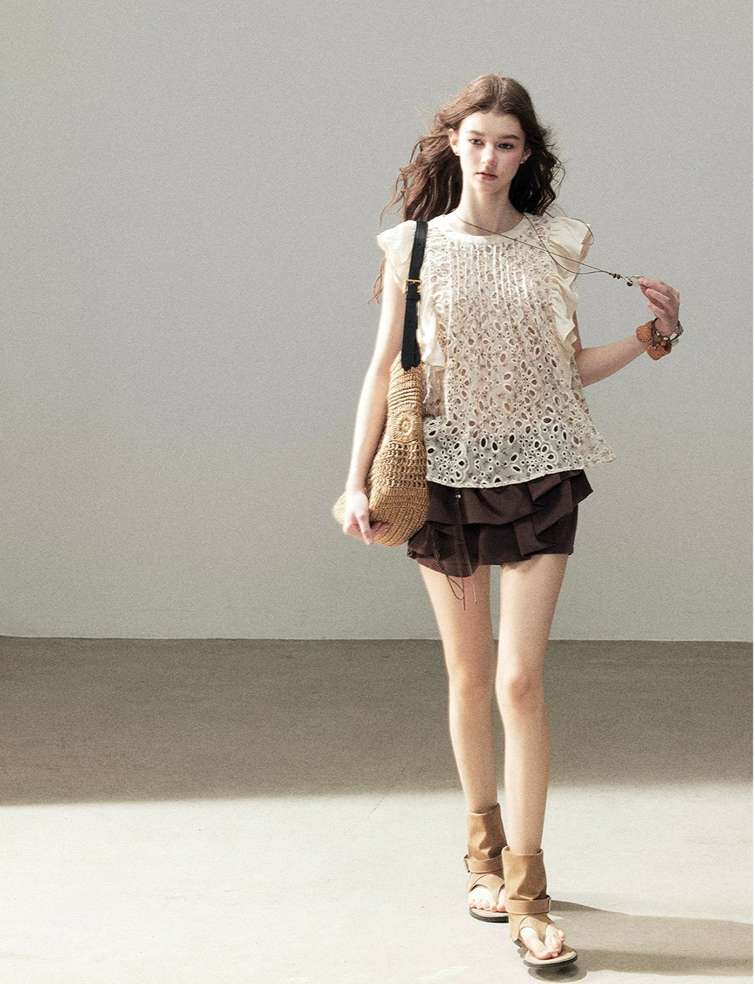 Floral Embroidered Puff Sleeve Top