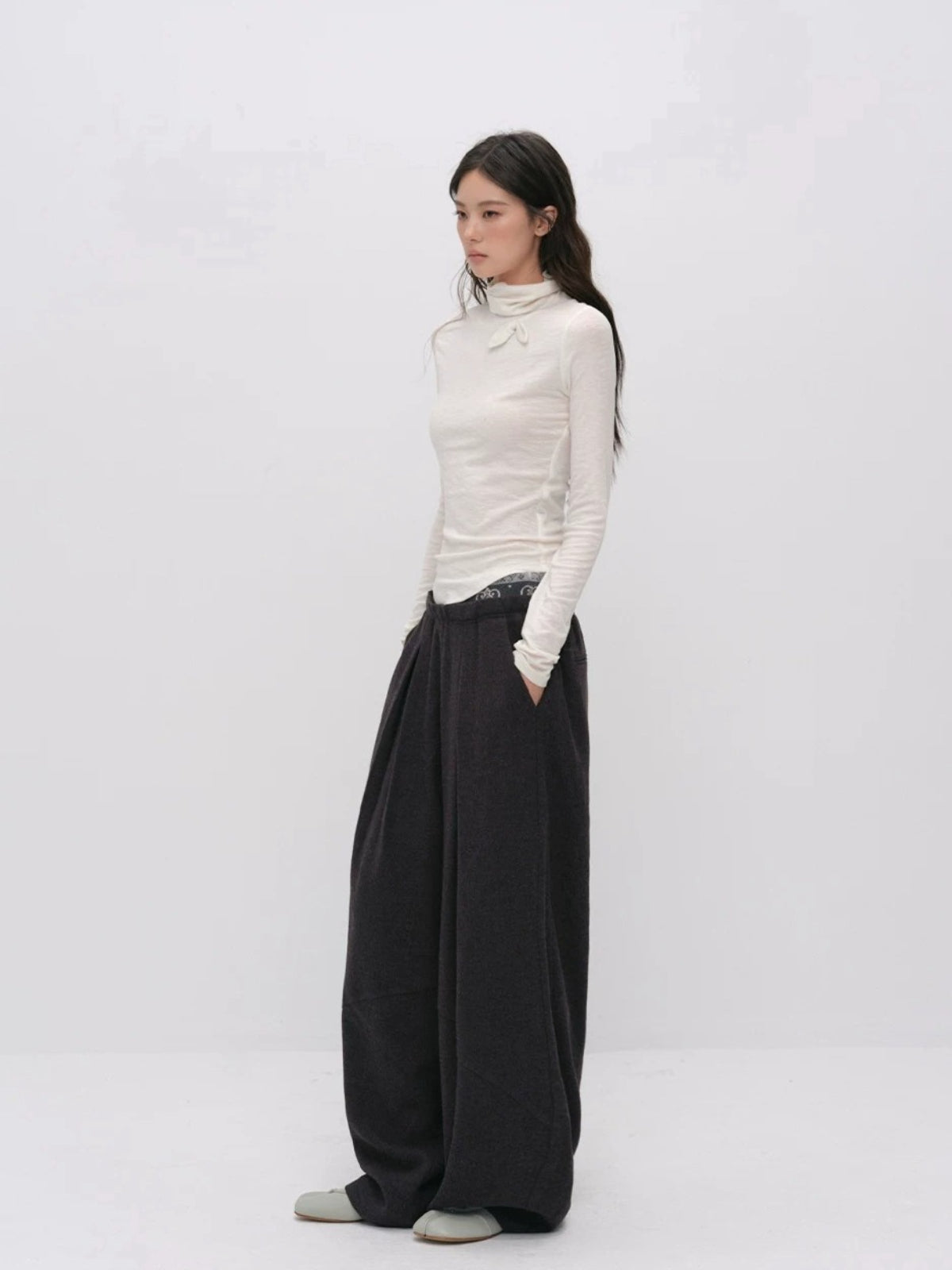 Bowknot Turtleneck Wool Top