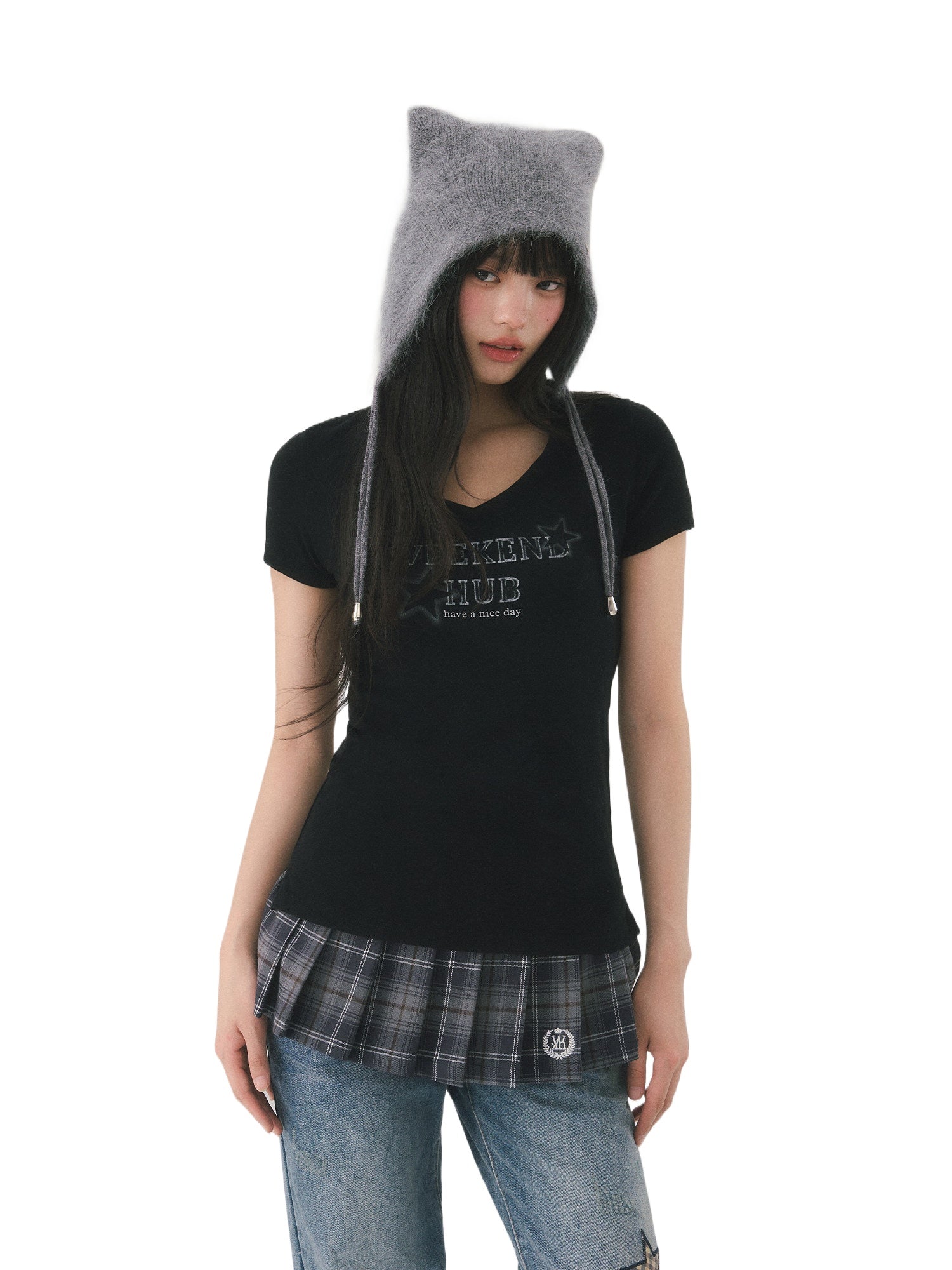 Letter Print V-Neck T-Shirt