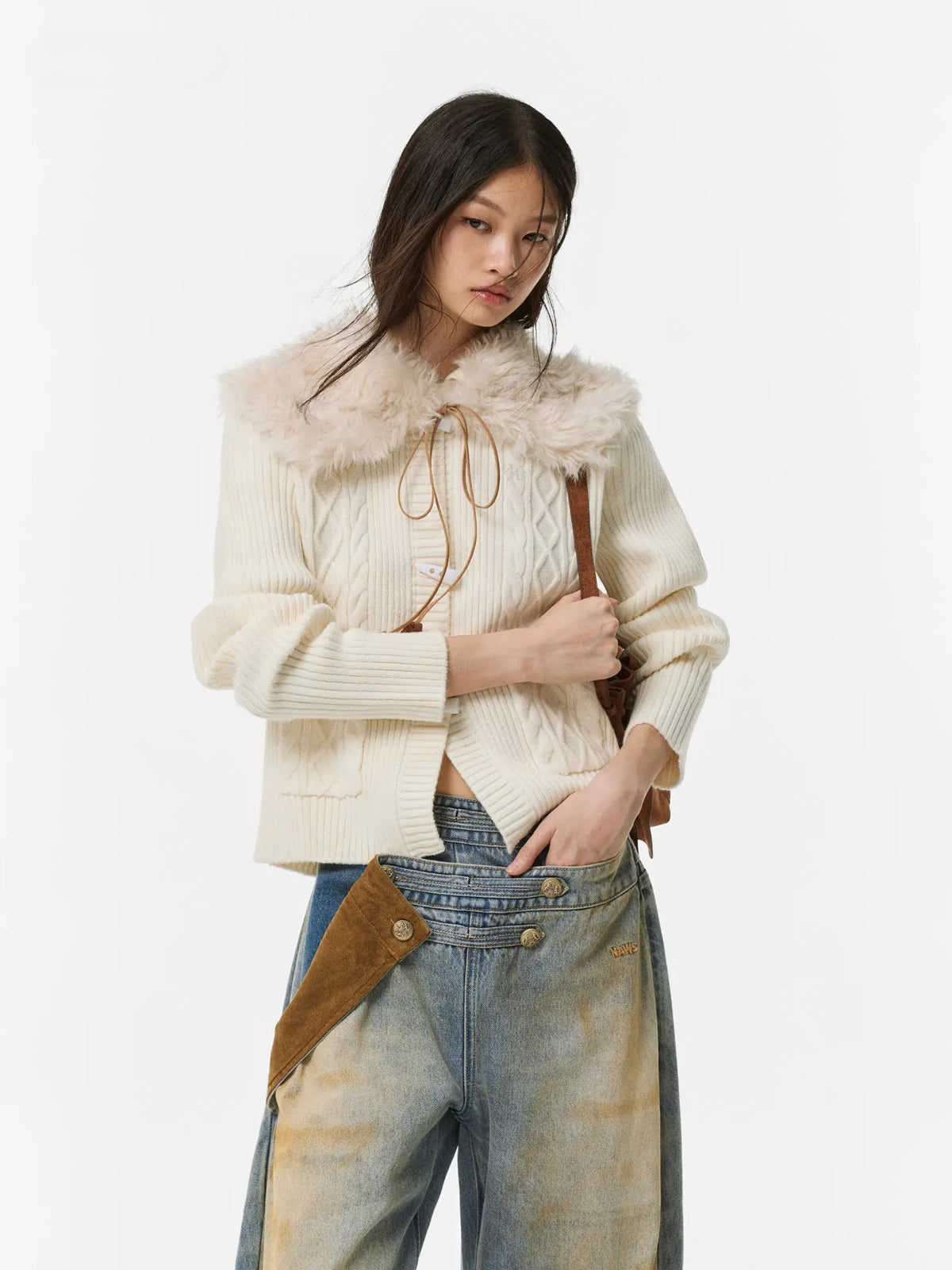 Alpaca Fur Collar Horn Button Cardigan