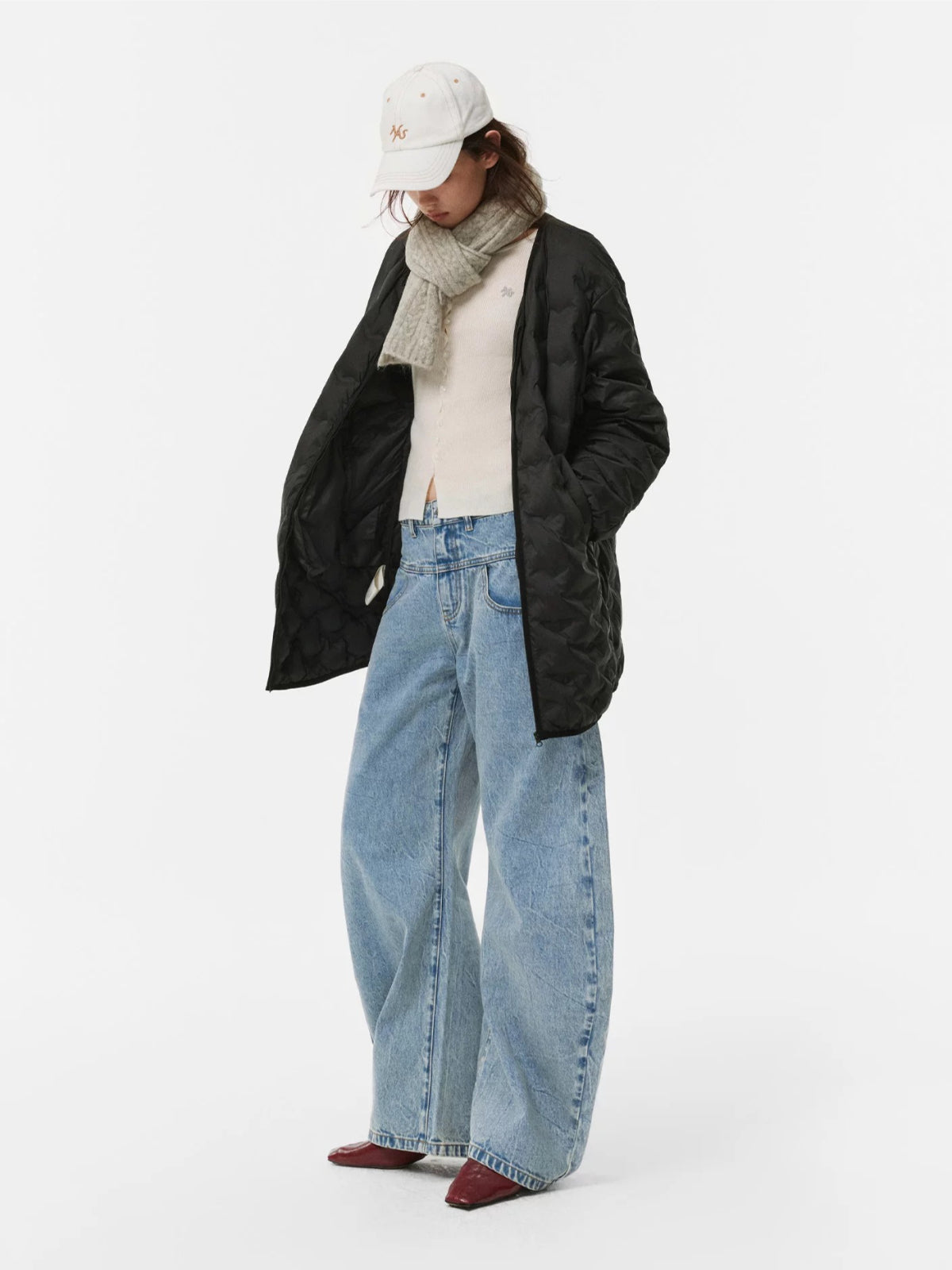 Double Waistband Washed Barrel Jeans