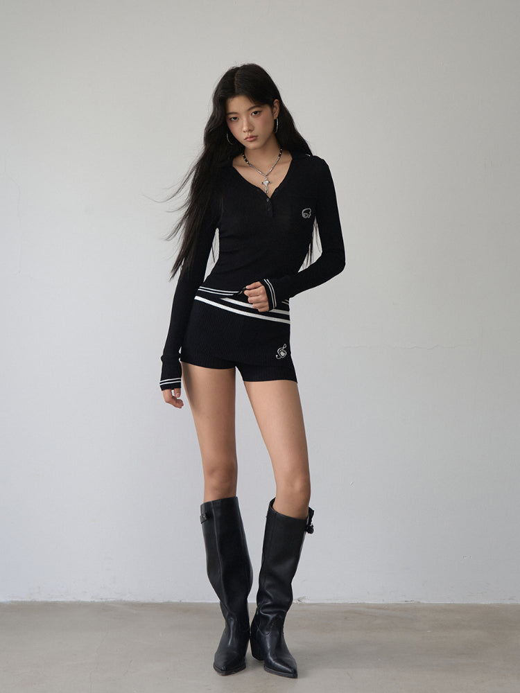 Contrast-colored Stripe Heart-wing T-shirt &amp; Shorts Set