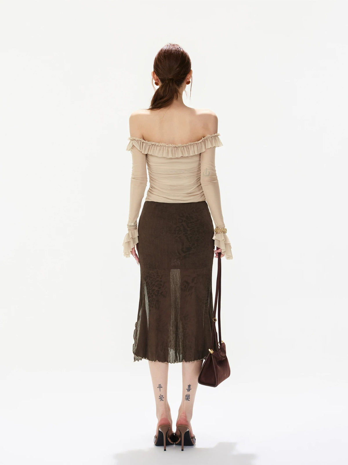 Off-Shoulder Mesh Ruched Slim Top