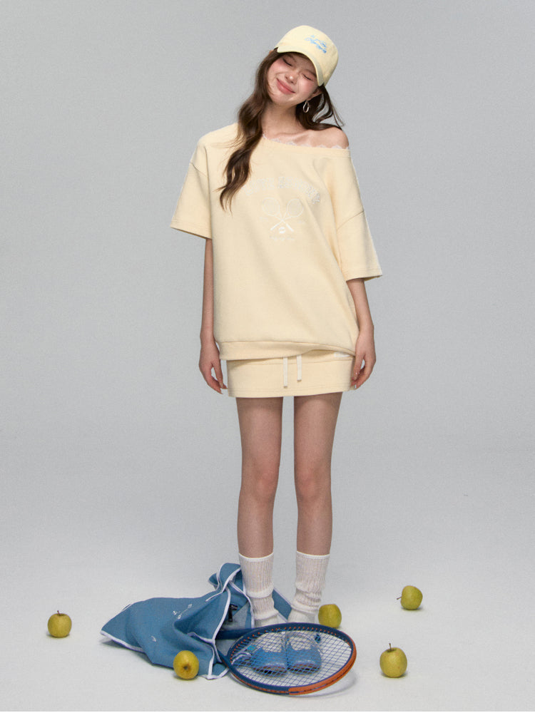 Cream-colored Embroidered Visor Cap
