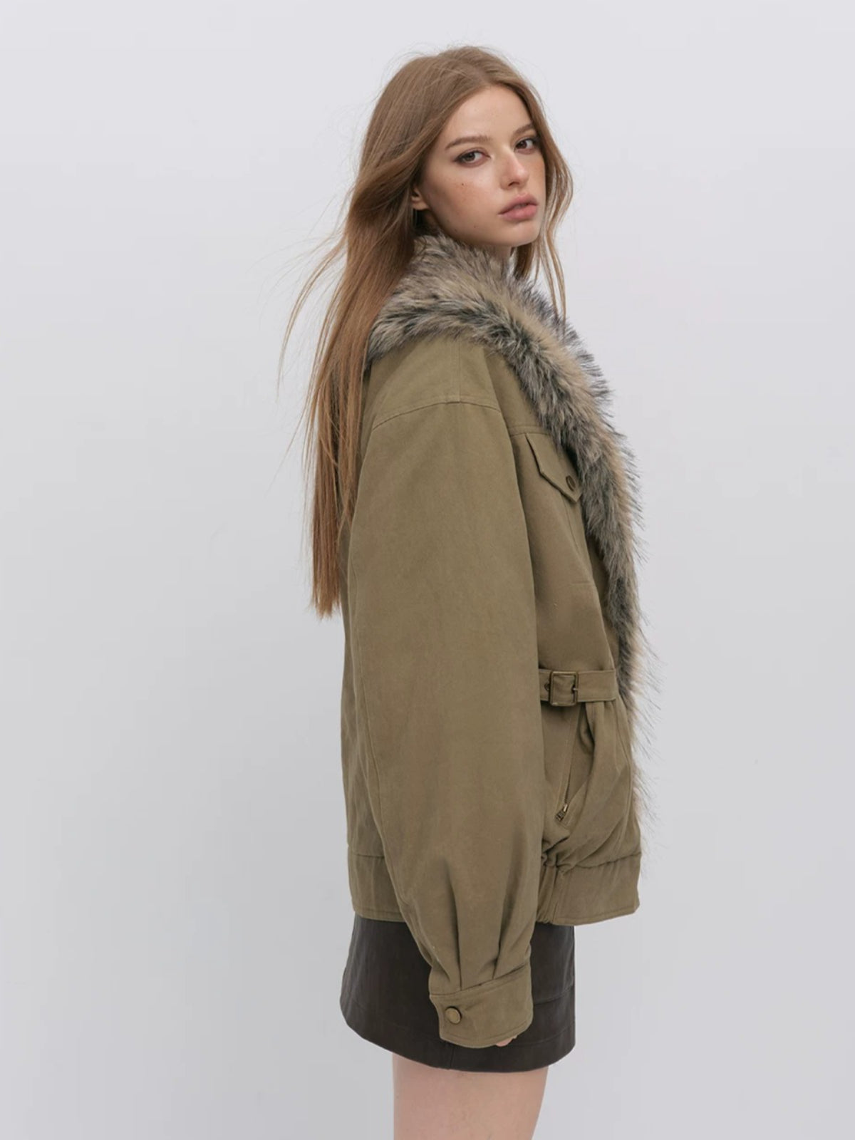 Faux Fur Trimmed Down Jacket