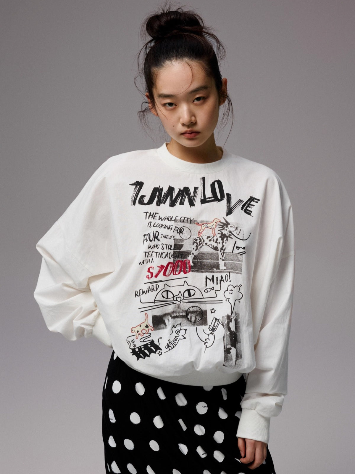 White Graffiti Cat Print Sweatshirt