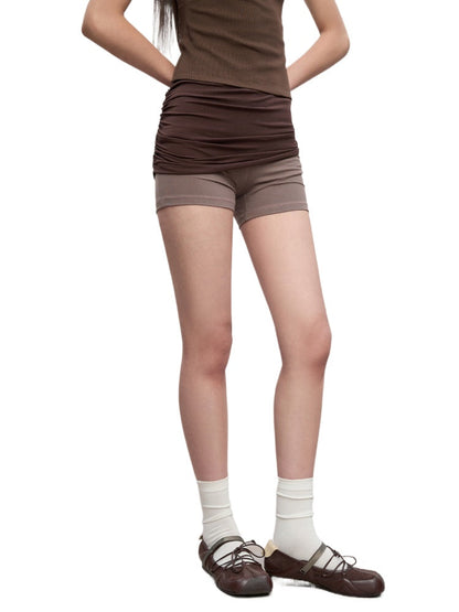Color-Blocked and Pleated Low-Waist Shorts