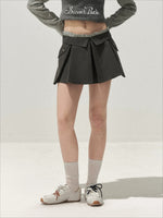 Contrast Pleated Mini Skirt