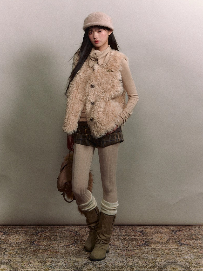 Shearling Logo Pin Curly Vest