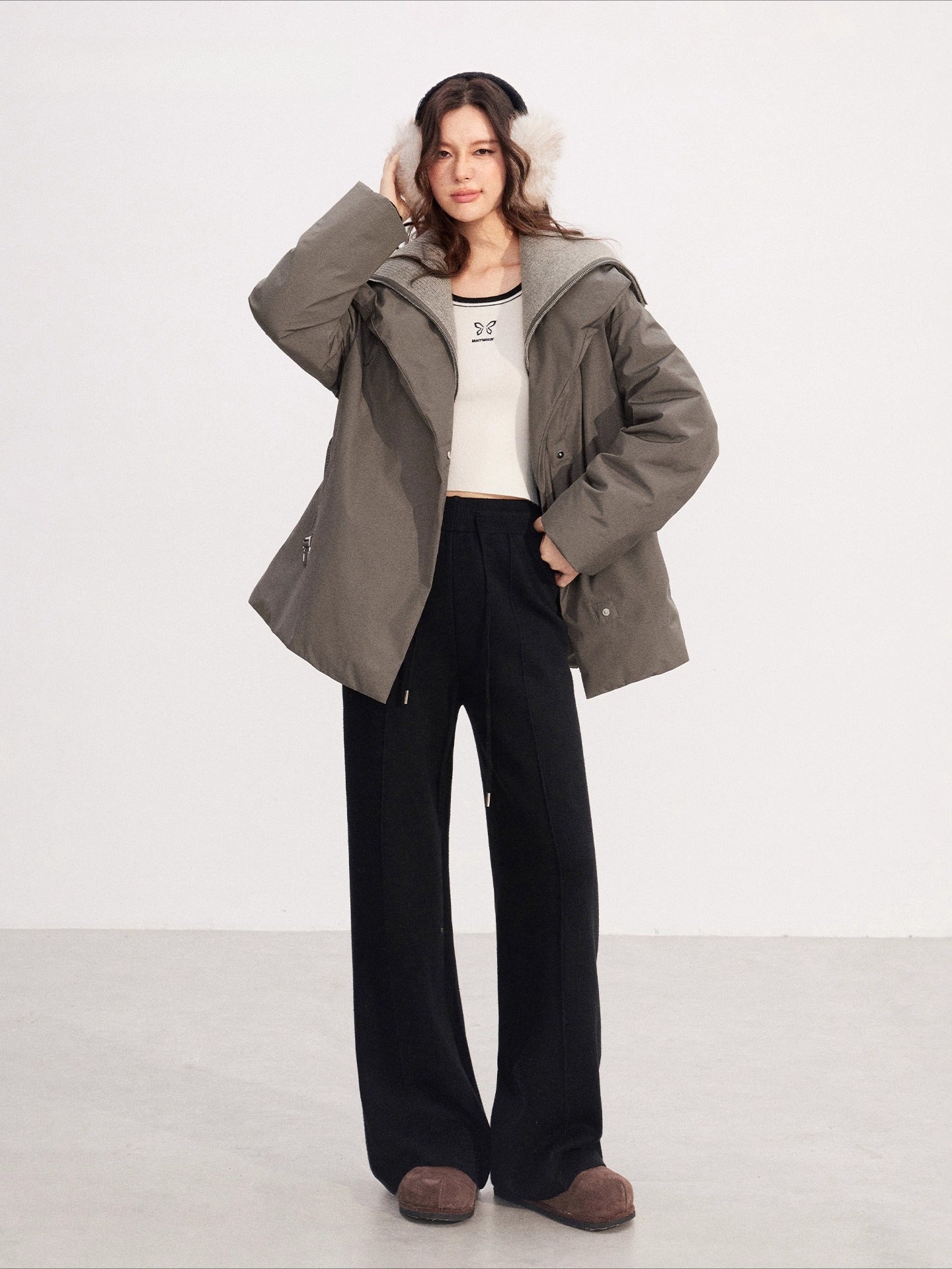 Fleece-lined Knit Elastic Waist Wide-leg Pants