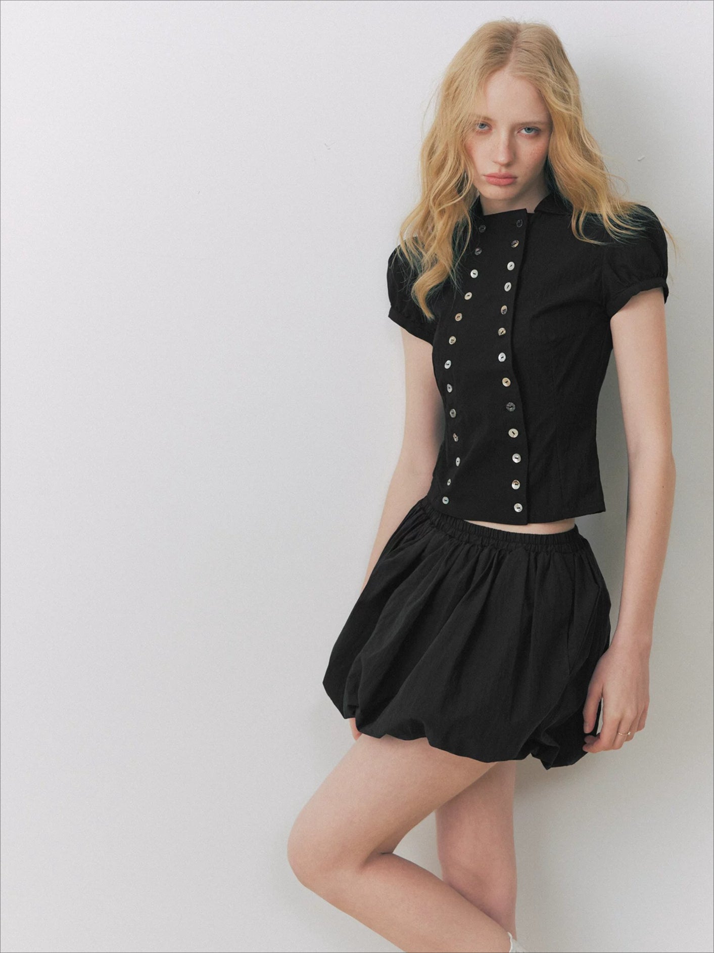 Shell Button Puff Sleeve Shirt
