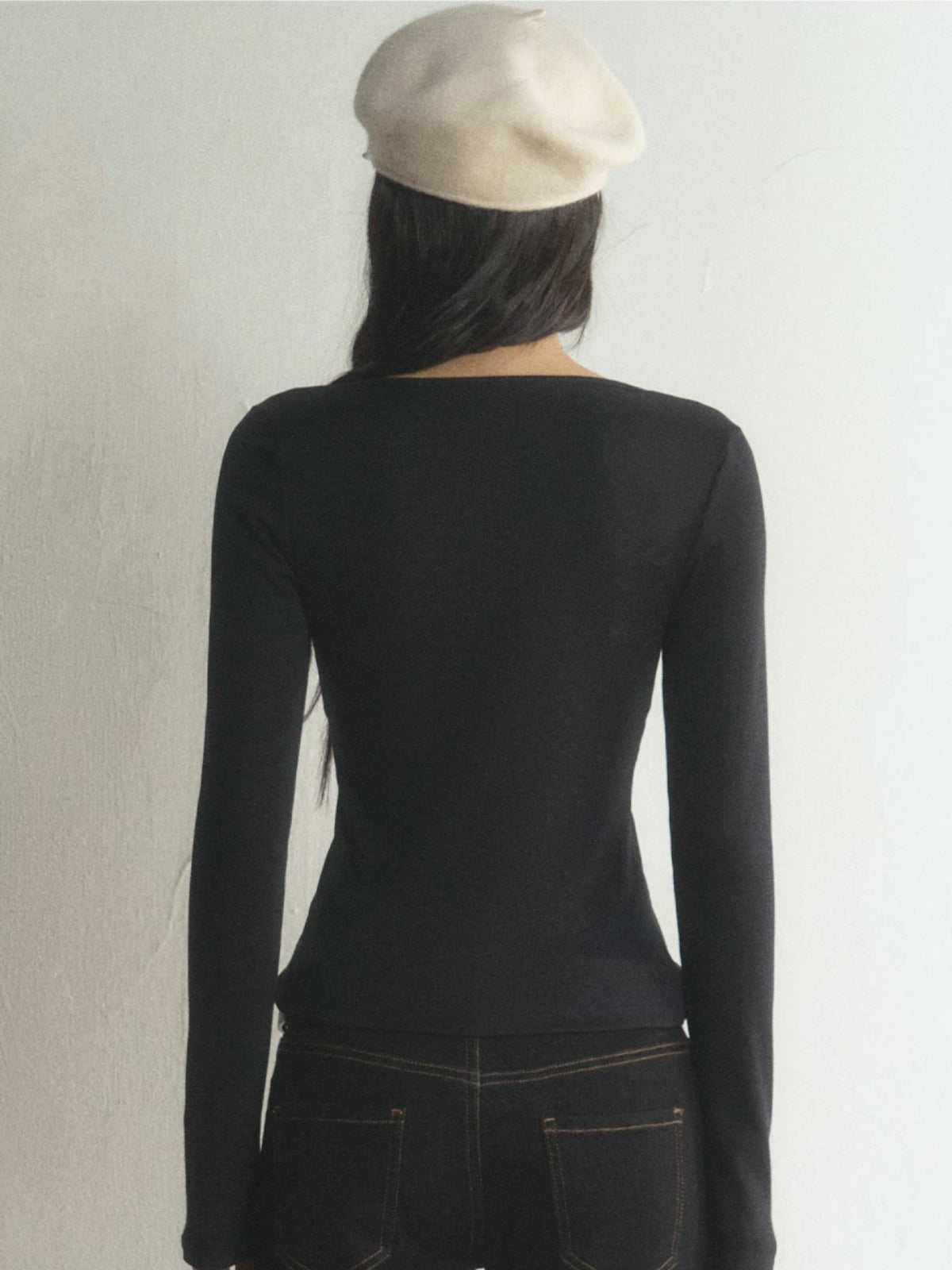 Contrast Bow V-Neck Layered T-Shirt