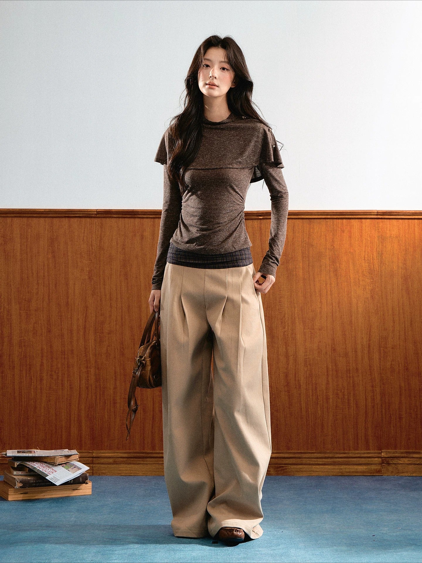 Contrast Waist Wide-Leg Trousers