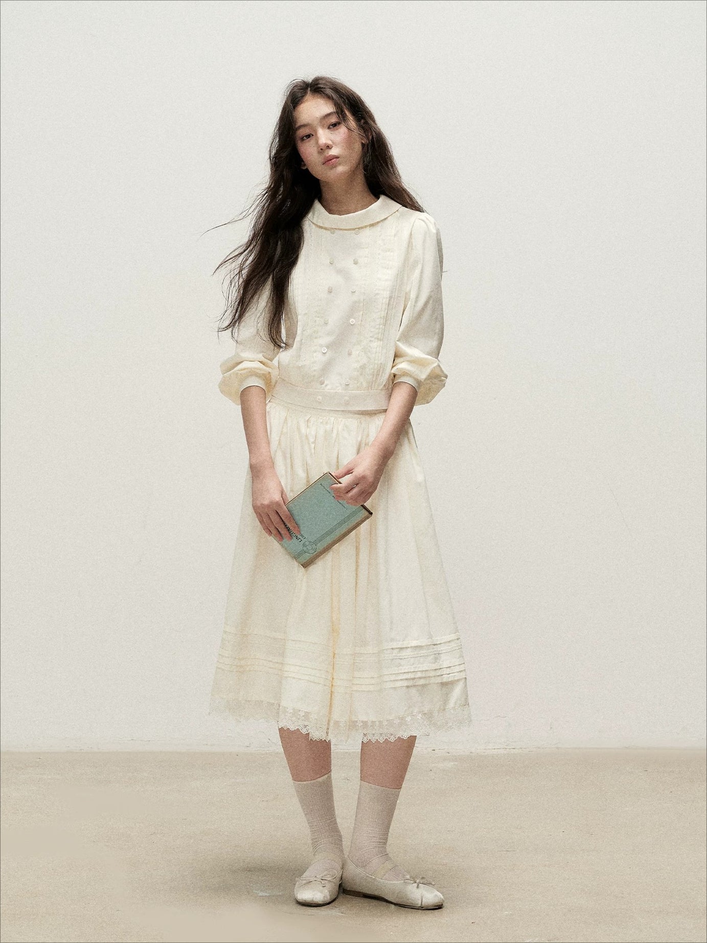 Lace Mock Neck Skirt Set