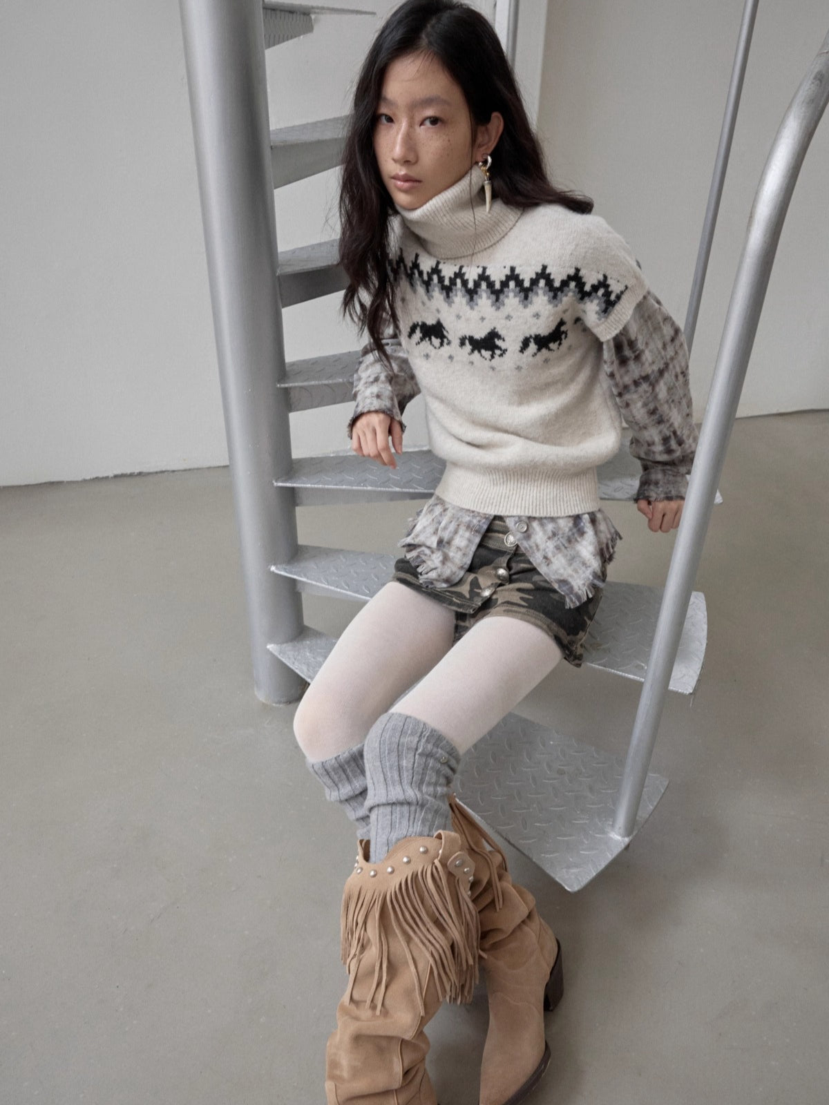 V-Cut Pointed Western Boots