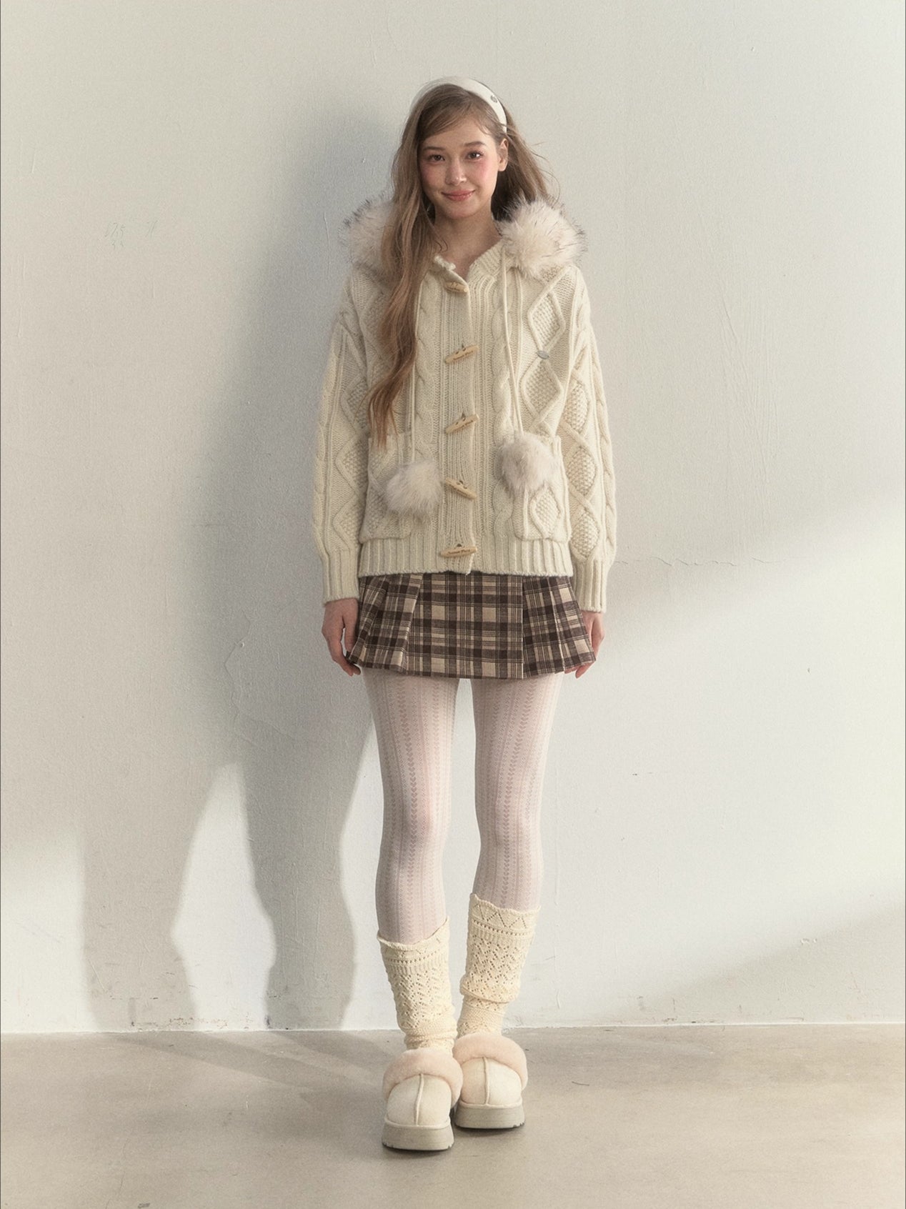 Wool Cable Hooded Sweater