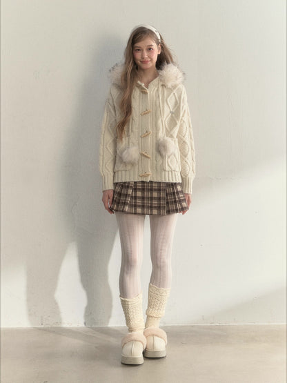 Wool Cable Hooded Sweater