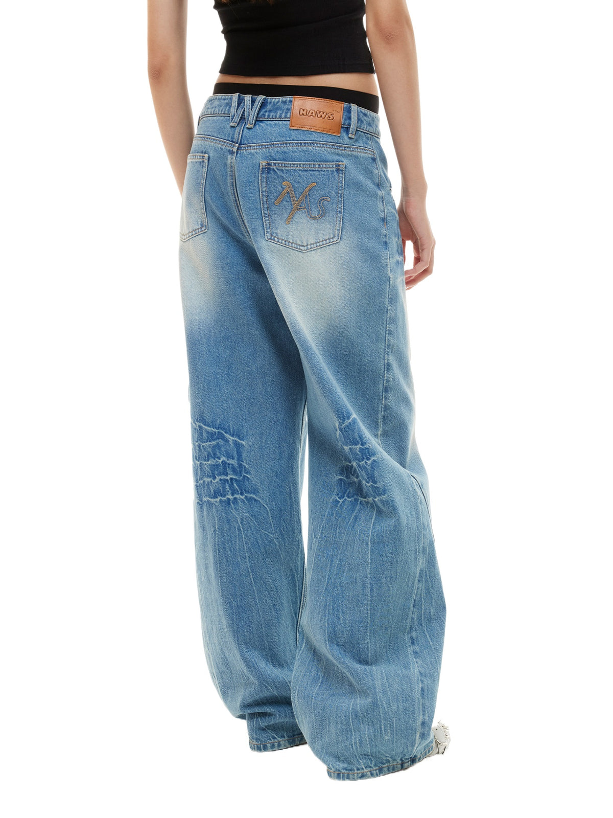 N3 Straight Leg Jeans