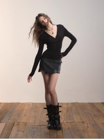 Ruched V-Neck Fitted Layering T-shirt