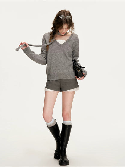 Gray Contrast Sweater &amp; Scarf Set