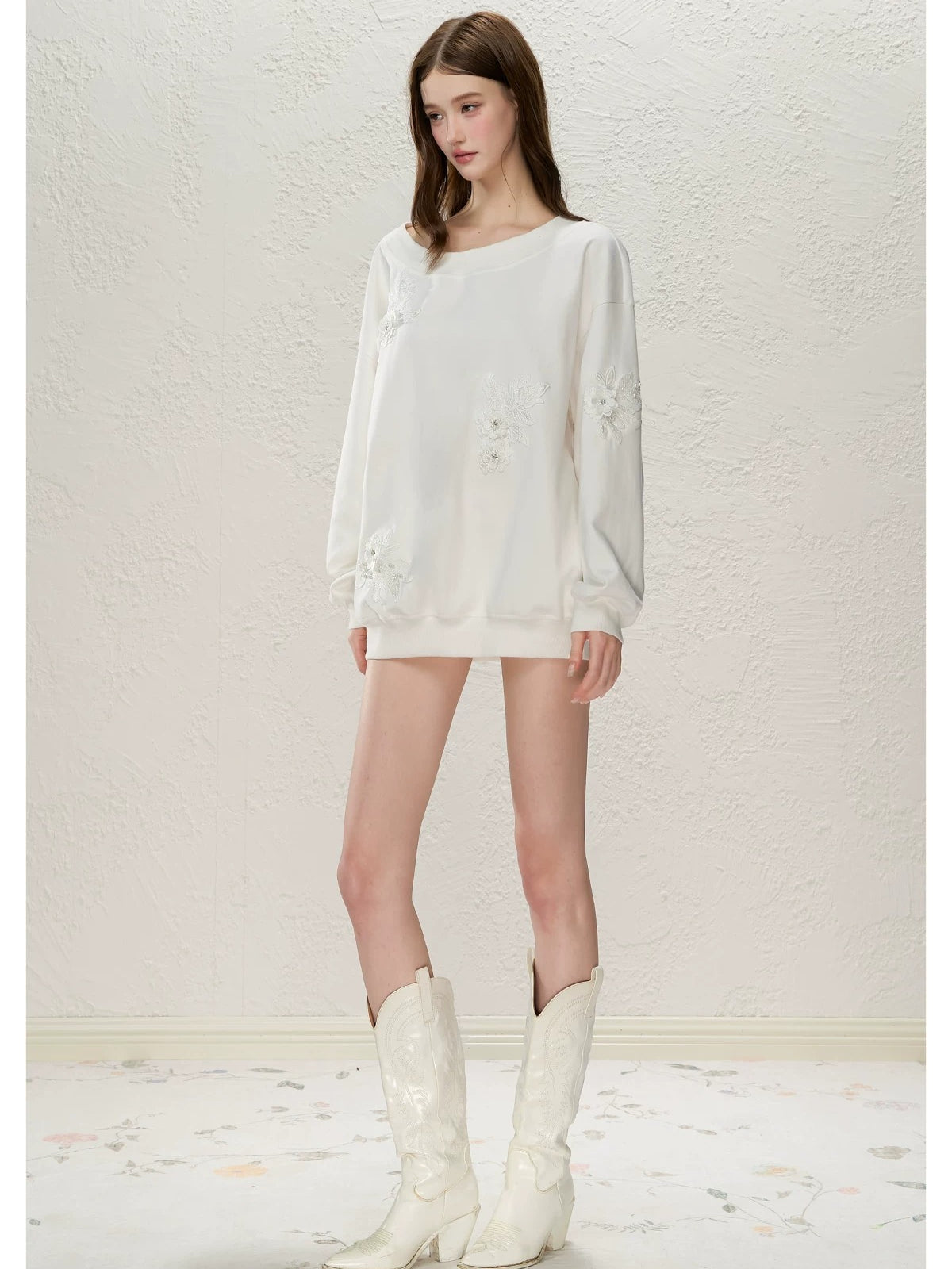 Asymmetric Shoulder Oversized Sweatshirt