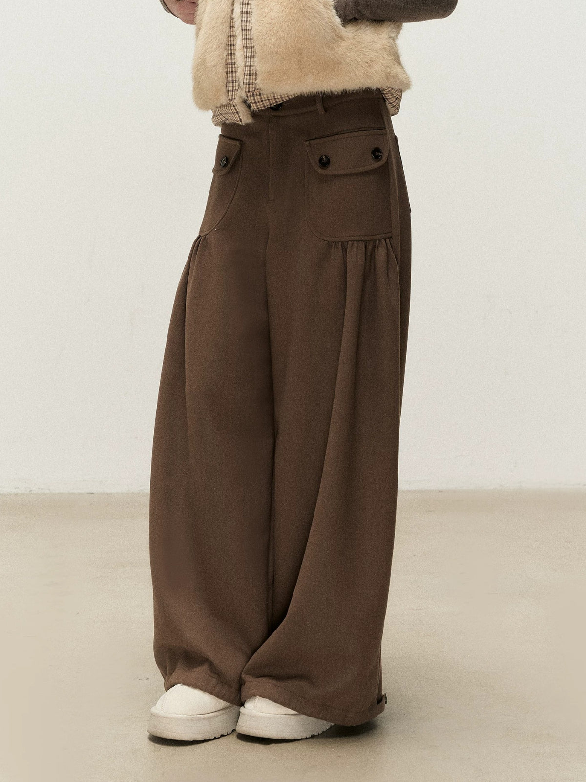 Vintage Brown Pleated Straight-Leg Pants