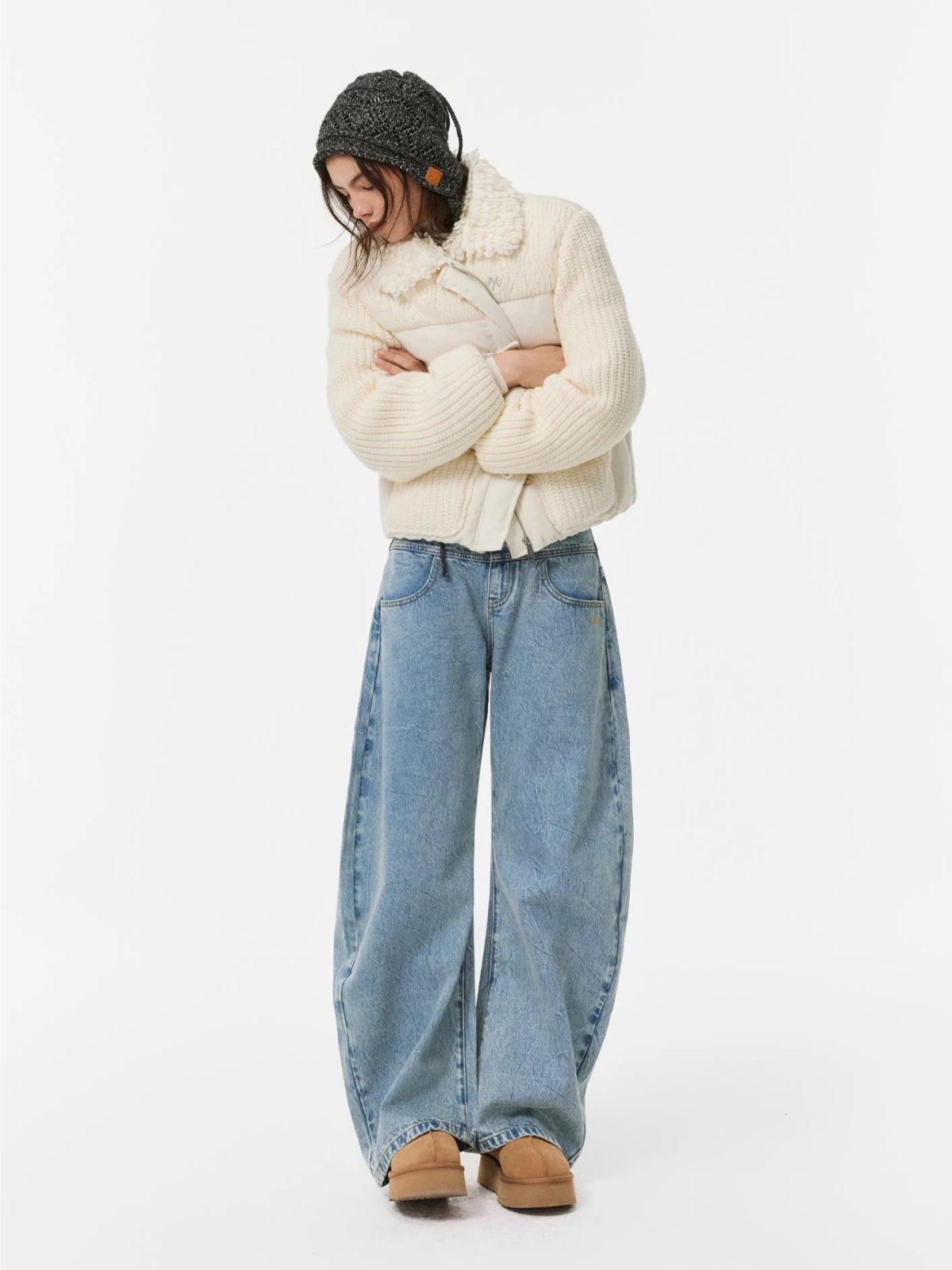 Double Waistband Washed Barrel Jeans
