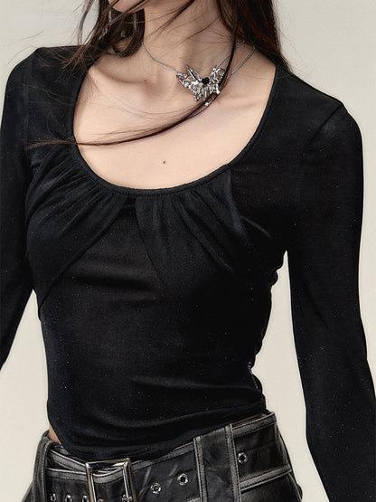 Black U-Neck Long-Sleeve T-Shirt