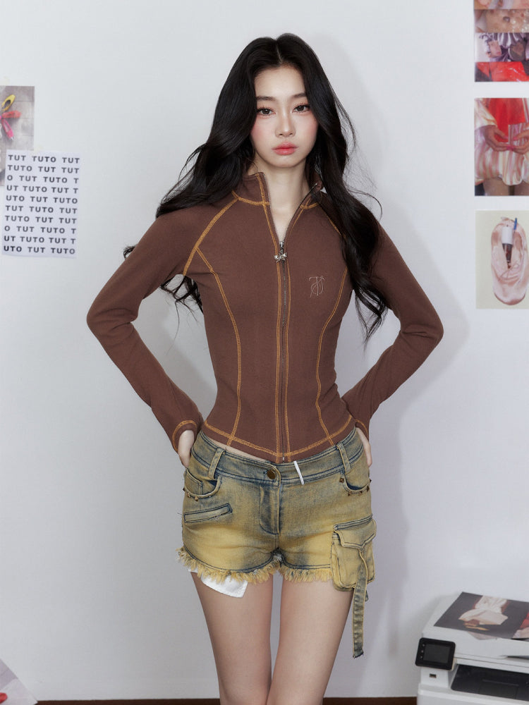 Low-Waisted Studded Bodycon Cargo Denim Shorts