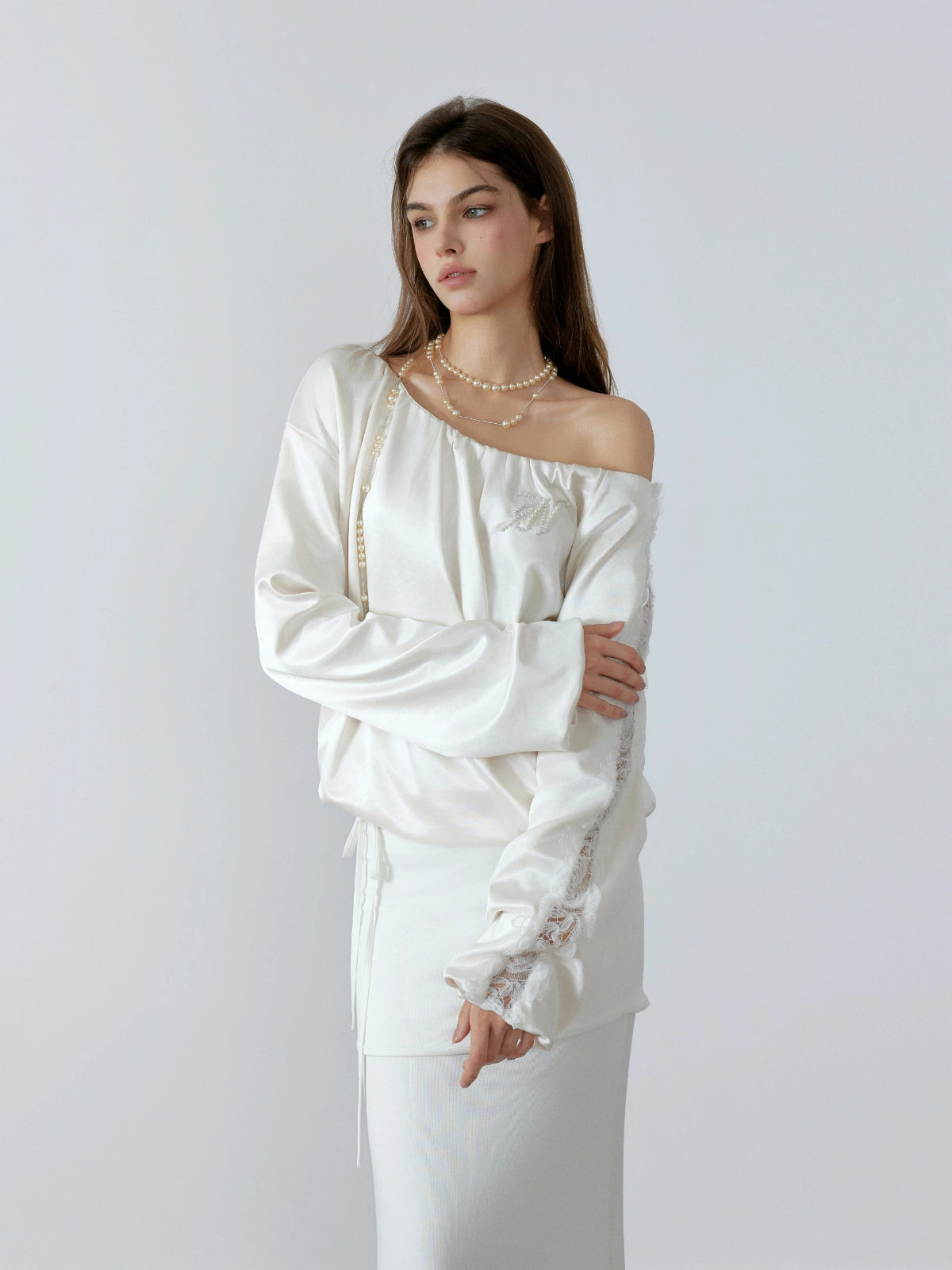 Off-Shoulder Lace Sweatshirt