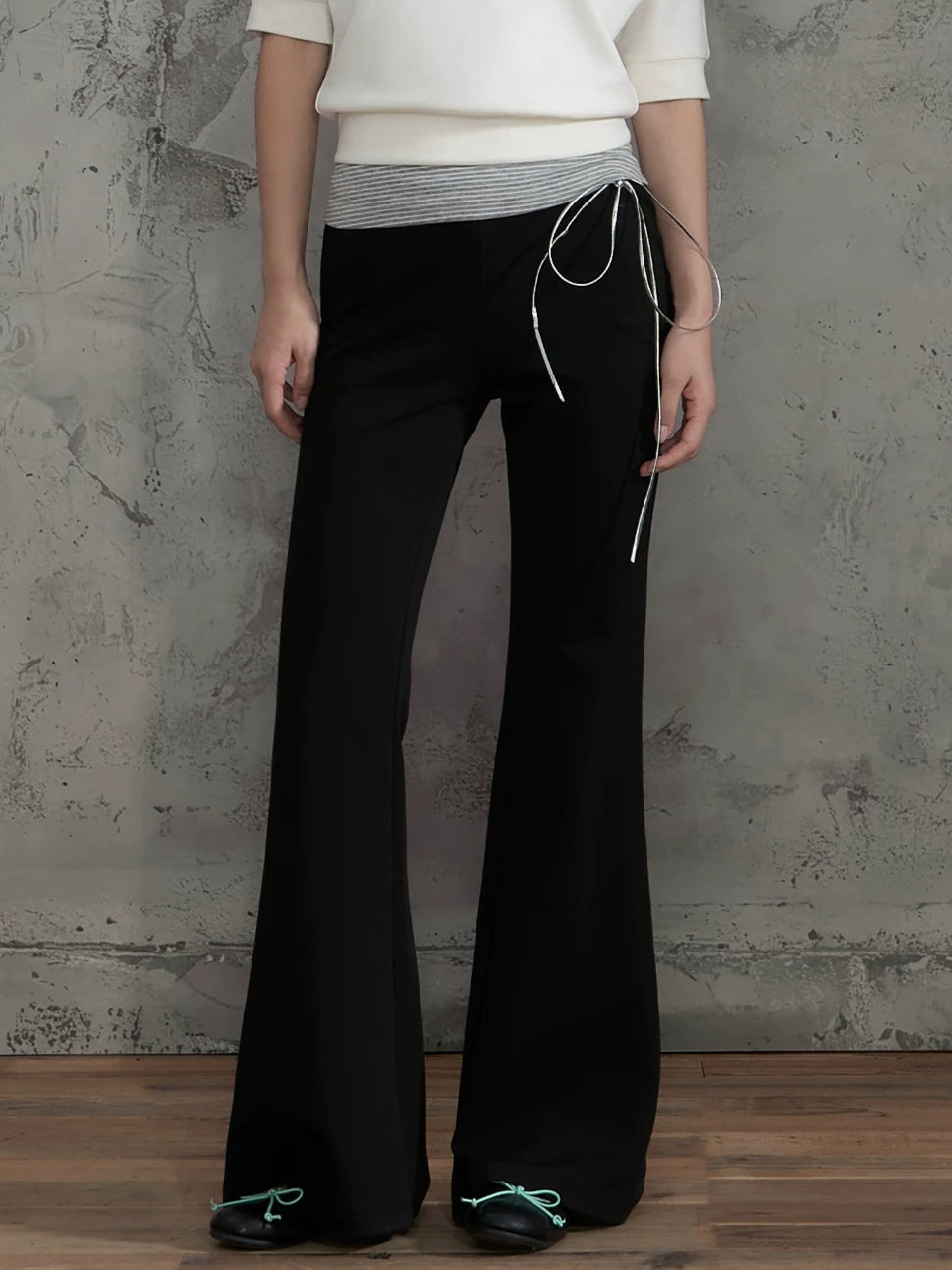 Contrast Flare Pants