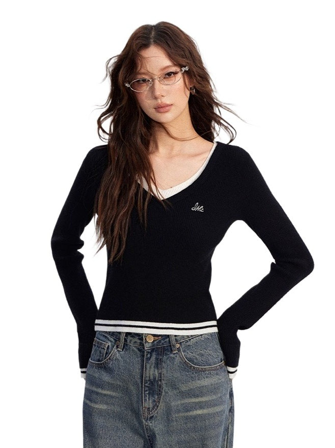 V-Neck Knit Slim Top