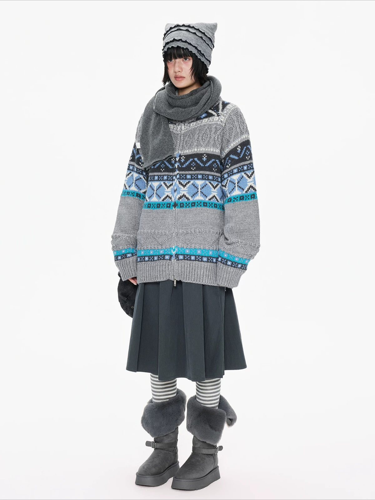 Contrast Stand Collar Knit Cardigan