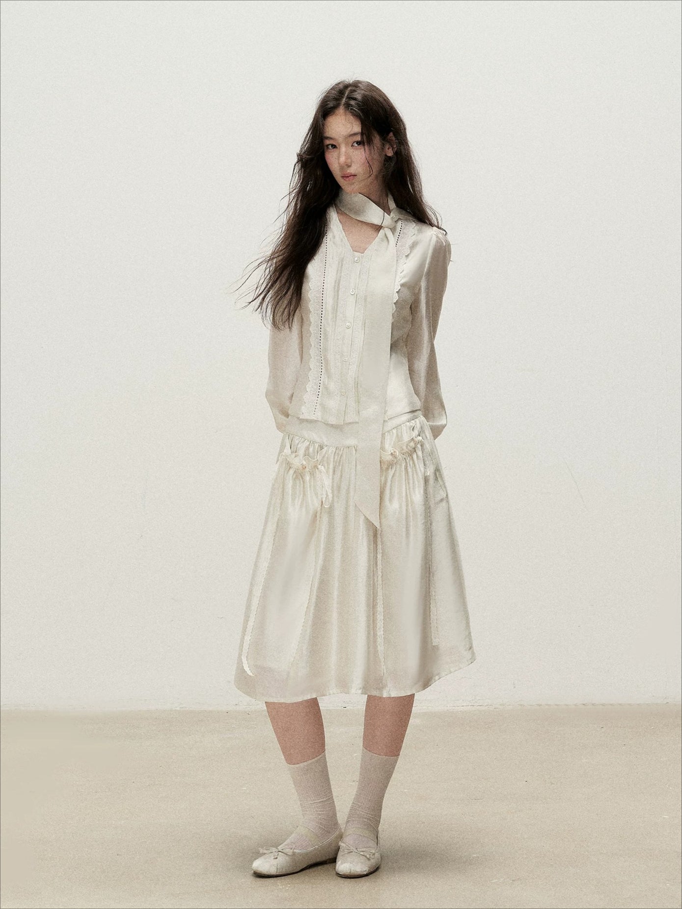 Ribbon V-Neck Skirt Set