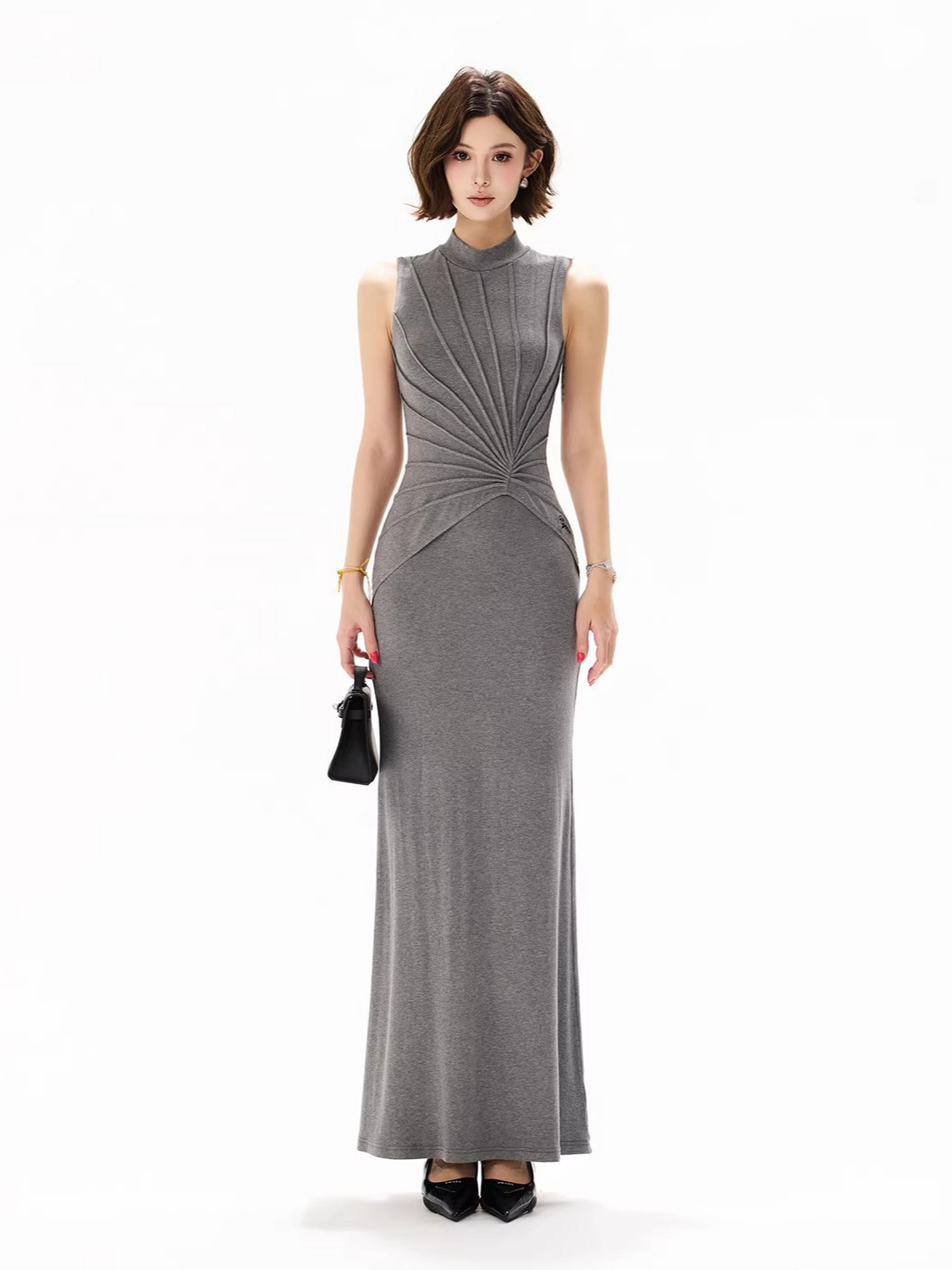 Deep Gray Sleeveless Pleated Knit Dress
