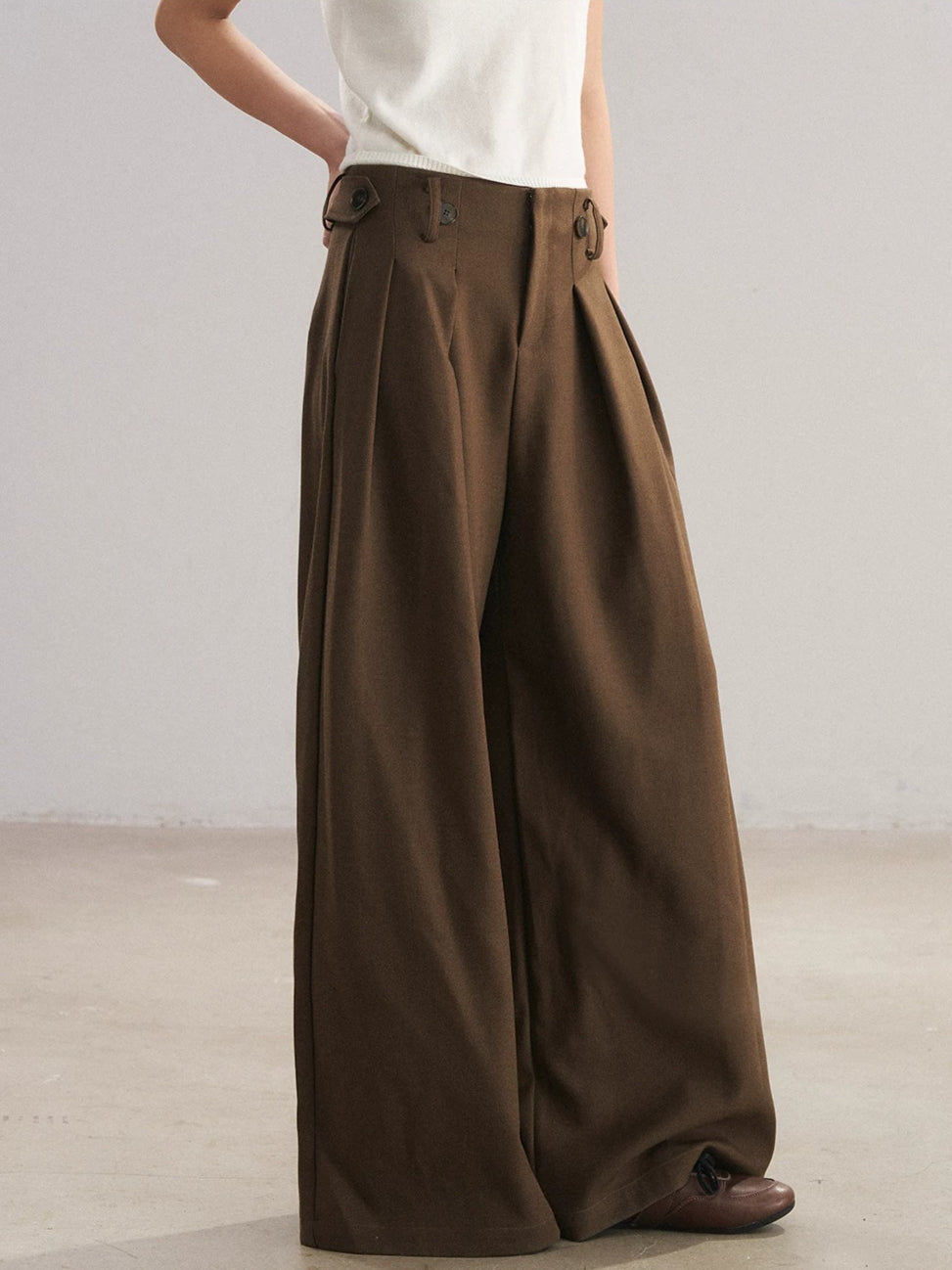 Pleated Wide-Leg Trousers