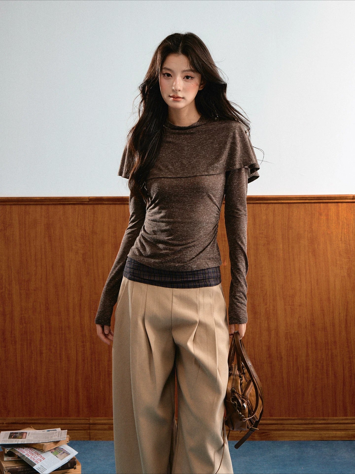 Layered Collar Ruched Knit Top