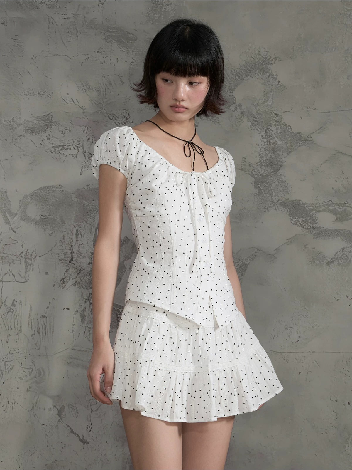 Star Print Crop Blouse