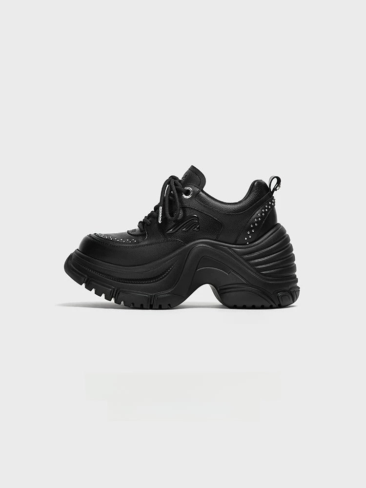 Black Clunky Sneaker